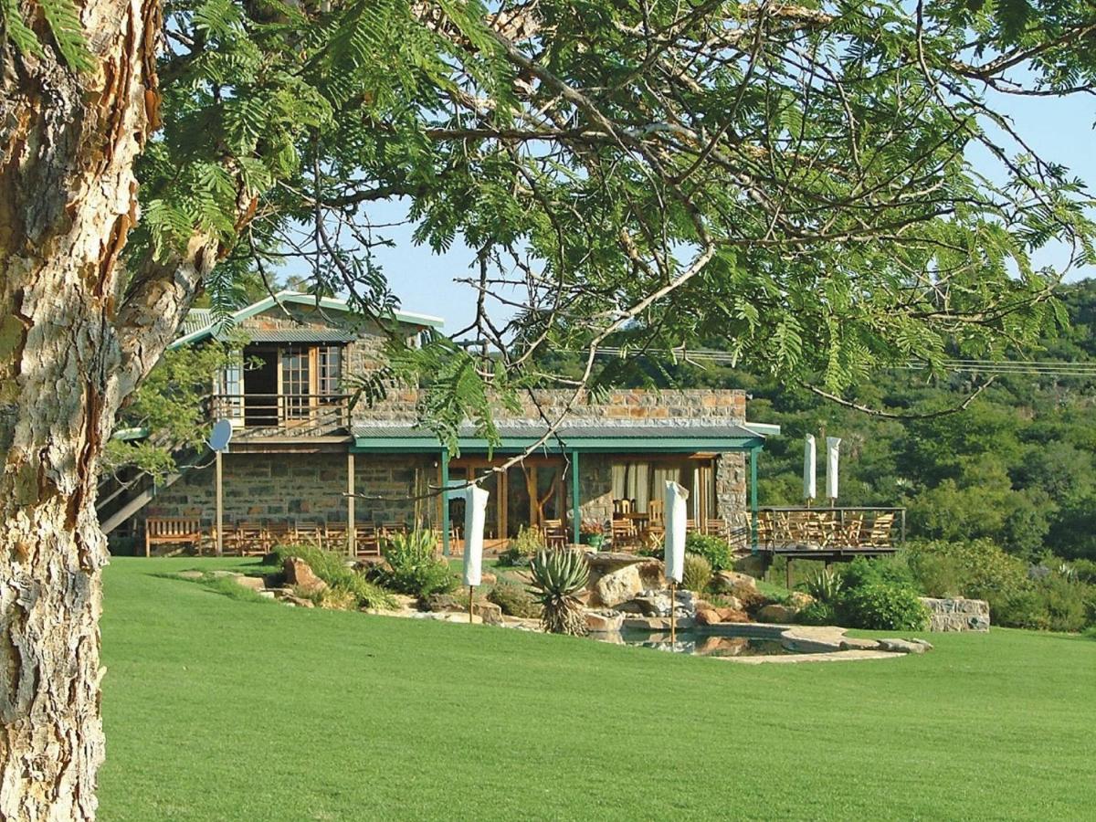 Spion Kop Lodge Winterton Esterno foto